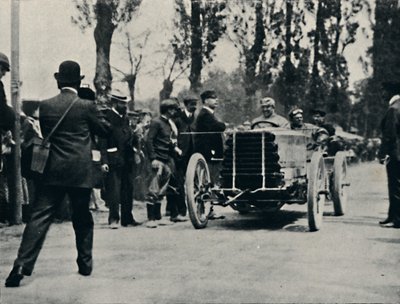 Jarrott kommt in Bordeaux im Rennen des Todes an, 1937 von Unbekannt