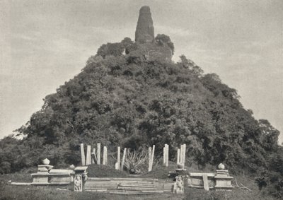 Jetawanarama Dagoba, die jüngste der drei großen Dagobas von Anuradhapura Ende des 3. Jahrhunderts n. Chr. von Unbekannt