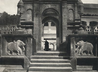 Kloster im Tempel des Heiligen Zahns Dalada Maligawa Vihara, Kandy, 1926 von Unbekannt