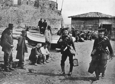 Landungstrupp der Marines während der ersten Operationen gegen die Dardanellen, 1915 von Unbekannt