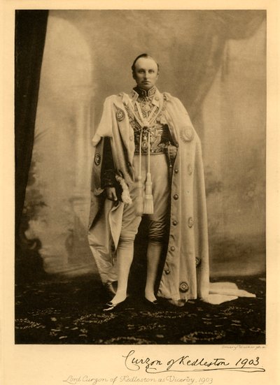 Lord Curzon von Kedleston als Vizekönig, 1903, 1925 von Unbekannt