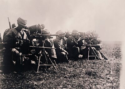 Maschinengewehrschützen, ca. 1914-1918 von Unbekannt