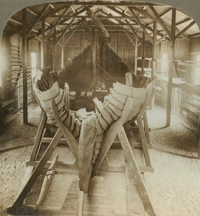 Altes Wikingerschiff - Entdecker der nördlichen Meere und Begräbnisboot eines nordischen Häuptlings, Christiania, Norwegen, um von Unbekannt
