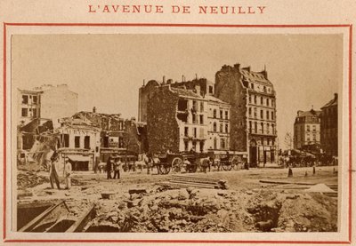 Pariser Kommune (1871): Blick auf die Avenue de Neuilly in Paris im Mai 1871. Fotografie von Pierre Pepetit. von Unbekannt