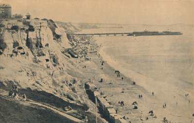 Pier und Sand von Dudley Chine, Boscombe Pier in der Ferne von Unbekannt