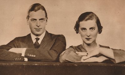 Prinz George und Prinzessin Marina, die sich am 28. August 1934 verlobten, 1935 von Unbekannt