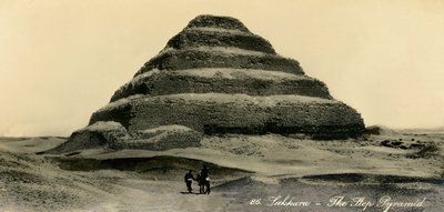 Saqqara - Die Stufenpyramide, ca. 1918-ca. 1939 von Unbekannt
