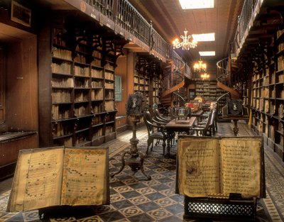 Die Bibliothek des Klosters von San Francisco, Lima, Peru, 20. Jahrhundert von Unbekannt