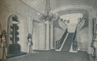 Die feine Treppenhalle in der Residenz des Ersten Lords im Admiralty, 1937 von Unbekannt