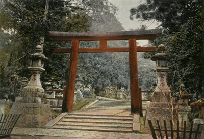 Tori an einem Shinto-Tempel, 1900 von Unbekannt