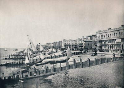 Worthing - Gesamtansicht der Front, 1895 von Unbekannt