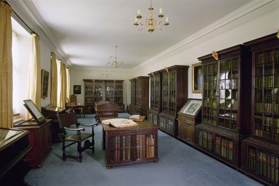 Innenansicht der Pepys Library, Magdalene College, Cambridge von Unbekannt Unbekannt