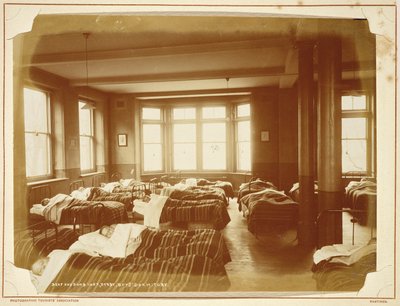 Schlafsaal für Jungen im Taubstummeninstitut, Derby von Unbekannt