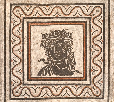 Bodenmosaik mit dem Bild einer Jahreszeit im Zentrum, drittes Jahrhundert n. Chr., Nationalmuseum von Rom (Museo Nazionale Romano), Rom, Italien von Unbekannter Künstler