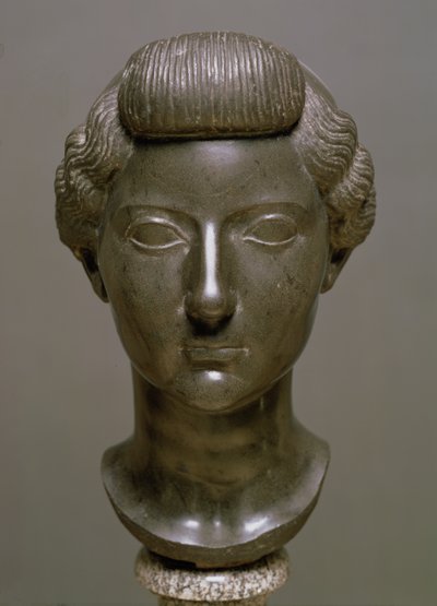 Kopf von Livia Drusilla (56 v. Chr.-29 n. Chr.) römisch, ca. 30 v. Chr. (Basalt) von Unbekannt