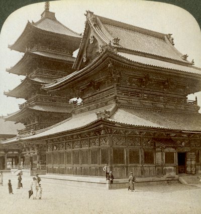 Staatliche Pracht des Shitenno-ji-Tempels, Osaka, Japan, 1904 von Underwood and Underwood