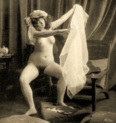 Sitzender weiblicher Akt mit Turban und Schleier, ca. 1900 von Unknown