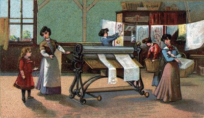 Maschinenbügeln. Chromolithographie aus dem späten 19. Jahrhundert. von Unknown artist