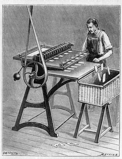 Herstellung von Spielkarten nach alten Methoden. Ausschneiden von Spielkarten. Gravur von 1893 von Unknown artist
