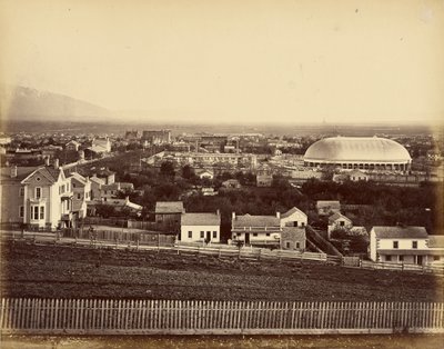 [Ansicht des Salt Lake Tabernacle und der Stadt] von Unknown artist