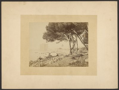 Ansicht der Abtei Lérins, von Cannes aus gesehen von Unknown artist/maker
