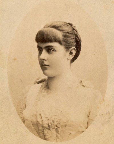 Baroness Marie Alexandrine "Mary" von Vetsera (19. März 1871 – 30. Januar 1889) (Foto) von Unknown photographer