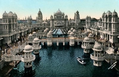 Ehrenhof, Imperial International Exhibition, London, 1909 von Valentine and Sons Ltd