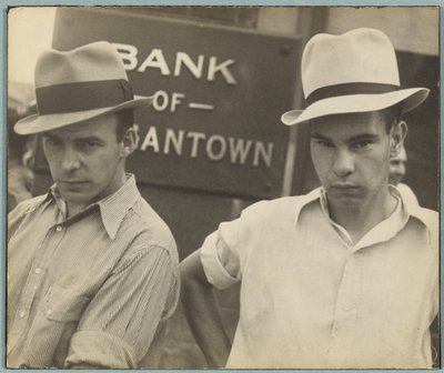 Hauptstraße Gesichter / Straßenszene, Morgantown, West Virginia von Walker Evans
