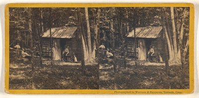 Familie vor ihrer Blockhütte im Wald von Whitney and Beckwith