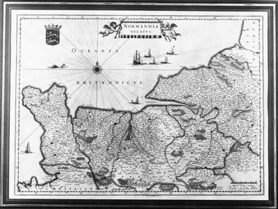 Karte der Normandie nach einer Illustration aus Theatrum Orbis Terrarum sive Atlas Novus von Willem und Joan Blaeu, Tafel darstellend Normandia Ducatus von Willem Blaeu