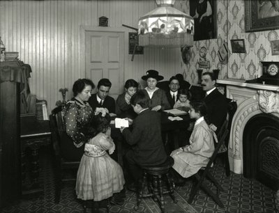 Evangelistenausschuss, Bibelstudium im Haus von Frau Vitello, 359 E. 49th Street, unterrichtet von Miss Jones. 30. März 1916 von William Davis Hassler