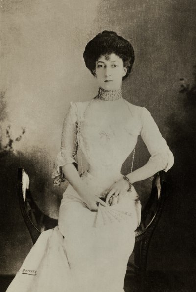 Porträt von Maud, Königin von Norwegen von William Downey