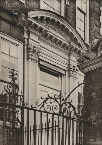 Tür, North Pallant, Chichester von William Galsworthy Davie