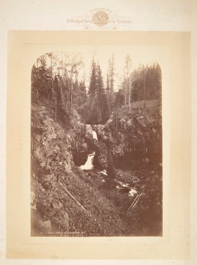 Gewölbte Wasserfälle am Fuß des Mt. Blackmore M.T. von William Henry Jackson