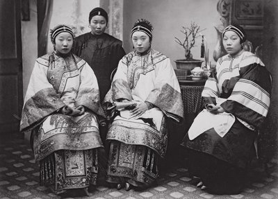 Chinesische Frauen, ca. 1880 von William Saunders