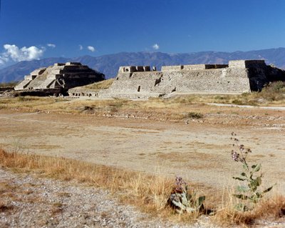 Ansicht der nördlichen Plattform (500 v. Chr.-850 n. Chr.) von Zapotec Zapotec