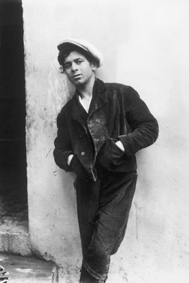 Portrait einer sizilianischen Jugend von Baron Wilhelm von Gloeden