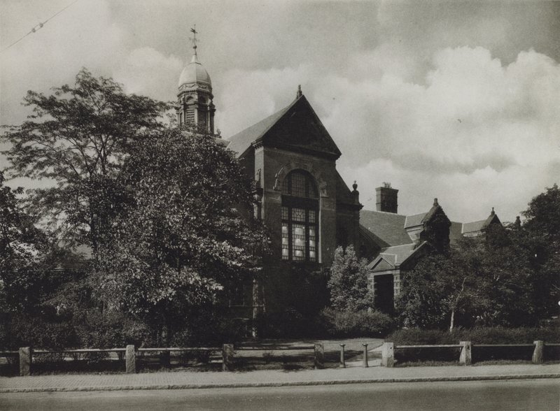 Harvard University: Hemenway Gymnasium von American Photographer (after)