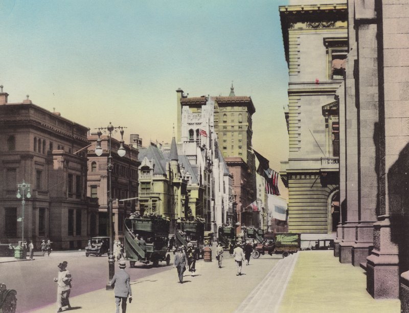 New York: Vanderbilt-Villen; St. Thomas Kirche; Fifth Avenue (Foto) von American Photographer (after)