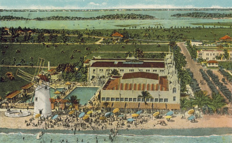 Miami, Florida, ca. 1925: Miami Beach Casino (Farbfoto) von American Photographer