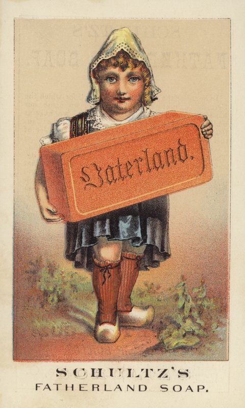 Niederländisches Mädchen hält riesige Seifenstange von American School
