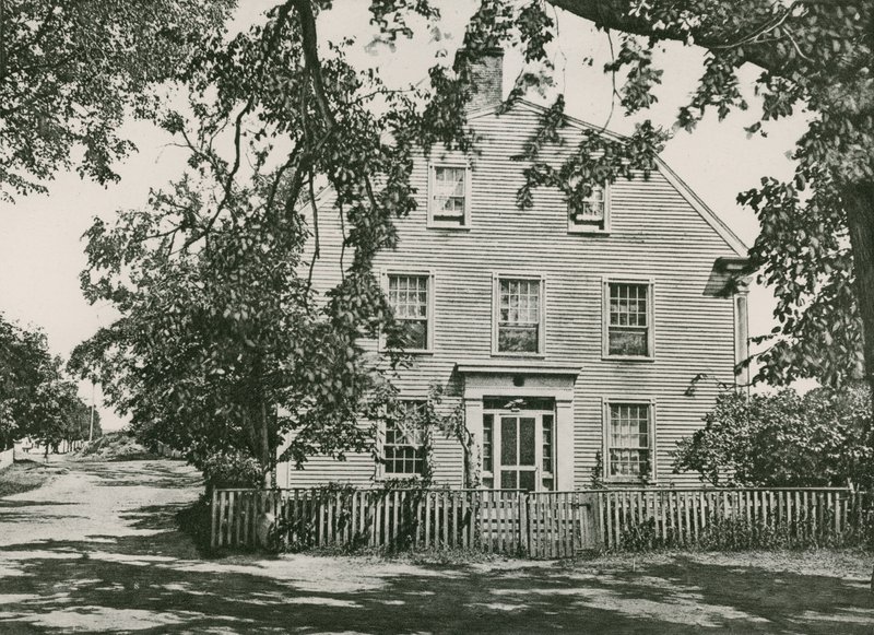 Heim von Sir William Pepperell, Maine von American School