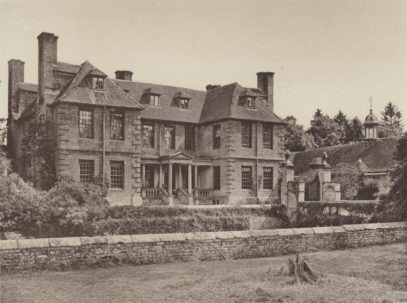 Groombridge Place, Sussex, die Westfront von Charles Latham