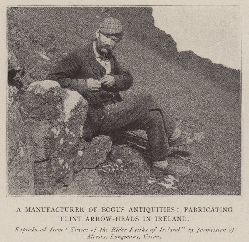 Ein Hersteller von gefälschten Antiquitäten, Herstellung von Feuersteinpfeilspitzen in Irland von English Photographer