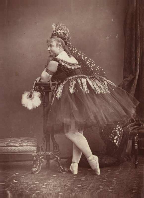 Madlle Pitteri von English Photographer
