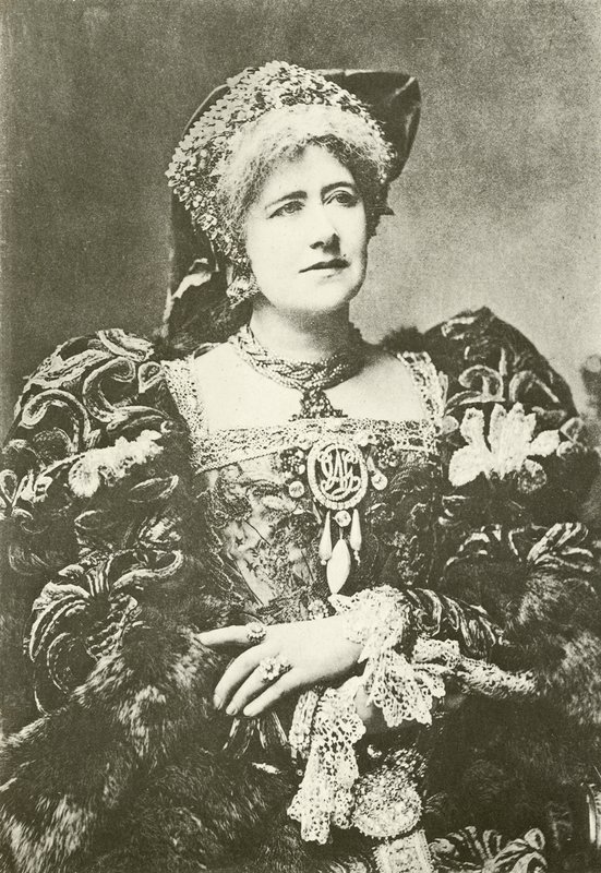 Miss Ellen Terry als Königin Katharina (Gravur) von English Photographer