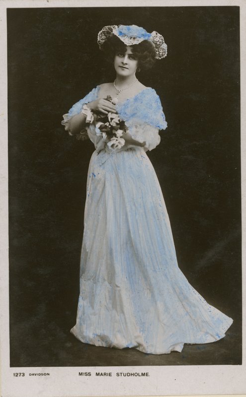 Miss Marie Studholme von English Photographer