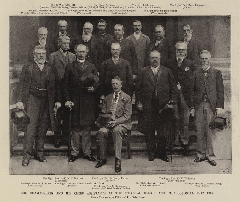 Mr. Chamberlain und seine Hauptassistenten im Kolonialamt und die Kolonialpremiers von English Photographer
