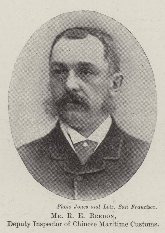 Mr R E Bredon, stellvertretender Inspektor der chinesischen Zollbehörden von English Photographer