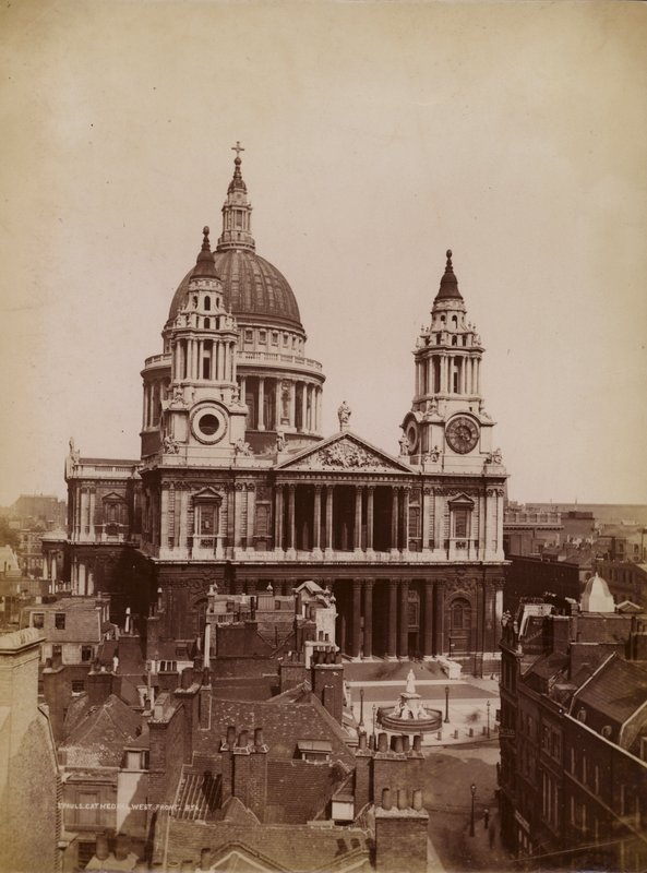 St. Pauls Kathedrale, London, mit Dachlandschaft von English Photographer